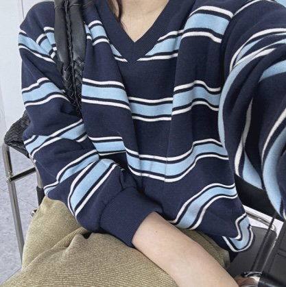 PLANTS ON GRAY東大門代購女士新品熱賣推薦時尚衛衣V領PLANTS ON GRAY衛衣