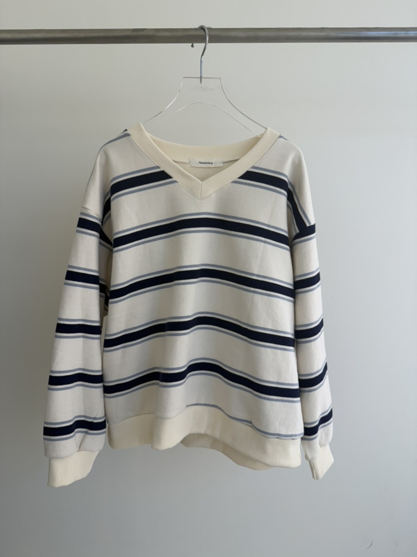 PLANTS ON GRAY東大門代購女士新品熱賣推薦時尚衛衣V領PLANTS ON GRAY衛衣圖色1