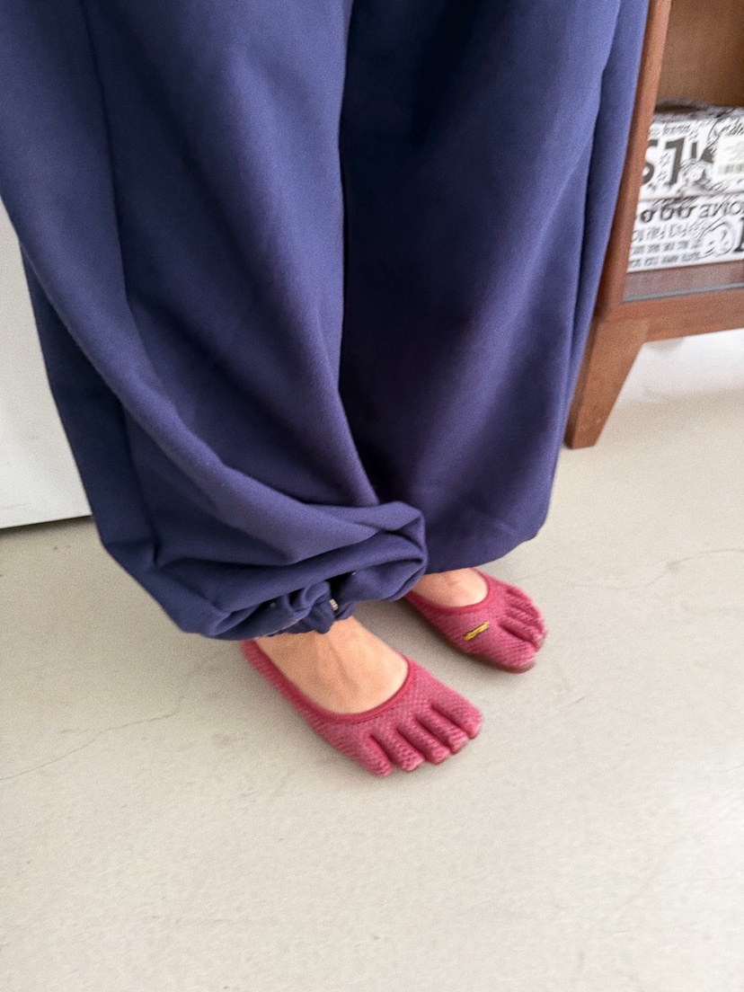 OLI SEOUL東大門直郵女裝新款人氣職業推薦26春季休閑褲OLI SEOUL休閑褲