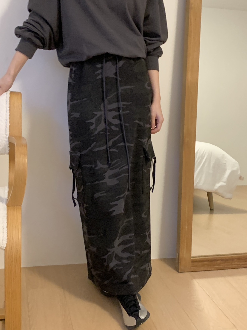 PLANTS ON GRAY韓國代購女裝新款熱賣26春季長裙口袋迷彩PLANTS ON GRAY長裙