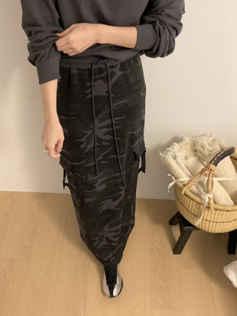 PLANTS ON GRAY韓國代購女裝新款熱賣26春季長裙口袋迷彩PLANTS ON GRAY長裙