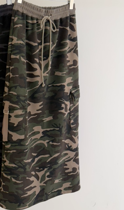 PLANTS ON GRAY韓國代購女裝新款熱賣26春季長裙口袋迷彩PLANTS ON GRAY長裙圖色2