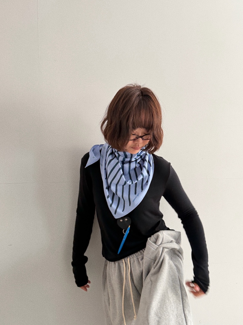 OLI SEOUL東大門代購女士新款推薦熱賣休閑圍巾披肩圍巾OLI SEOUL圍巾/披肩