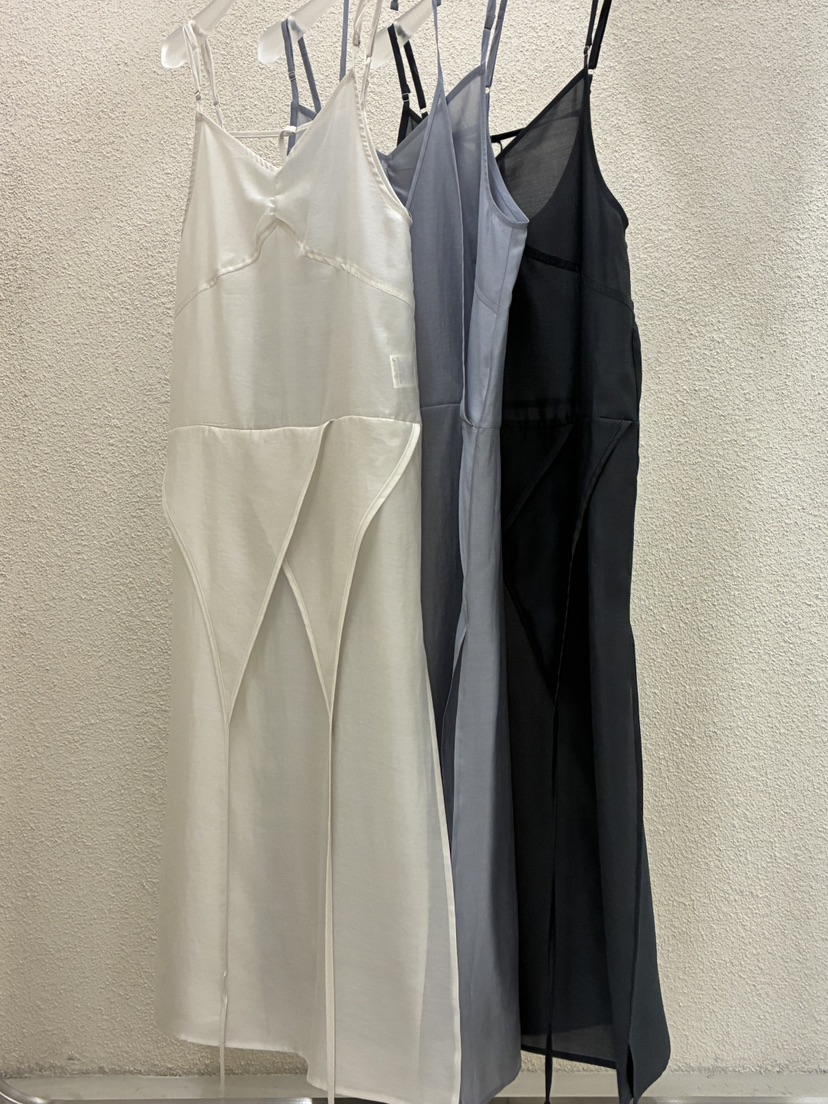 MWE韓國代購女士新款推薦人氣26春夏職業熱賣真品時尚連衣裙MWE連衣裙