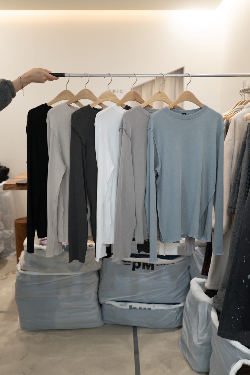 FRIC東大門實拍女裝新款熱賣真品26春夏人氣休閑推薦長袖T恤FRIC長袖T恤