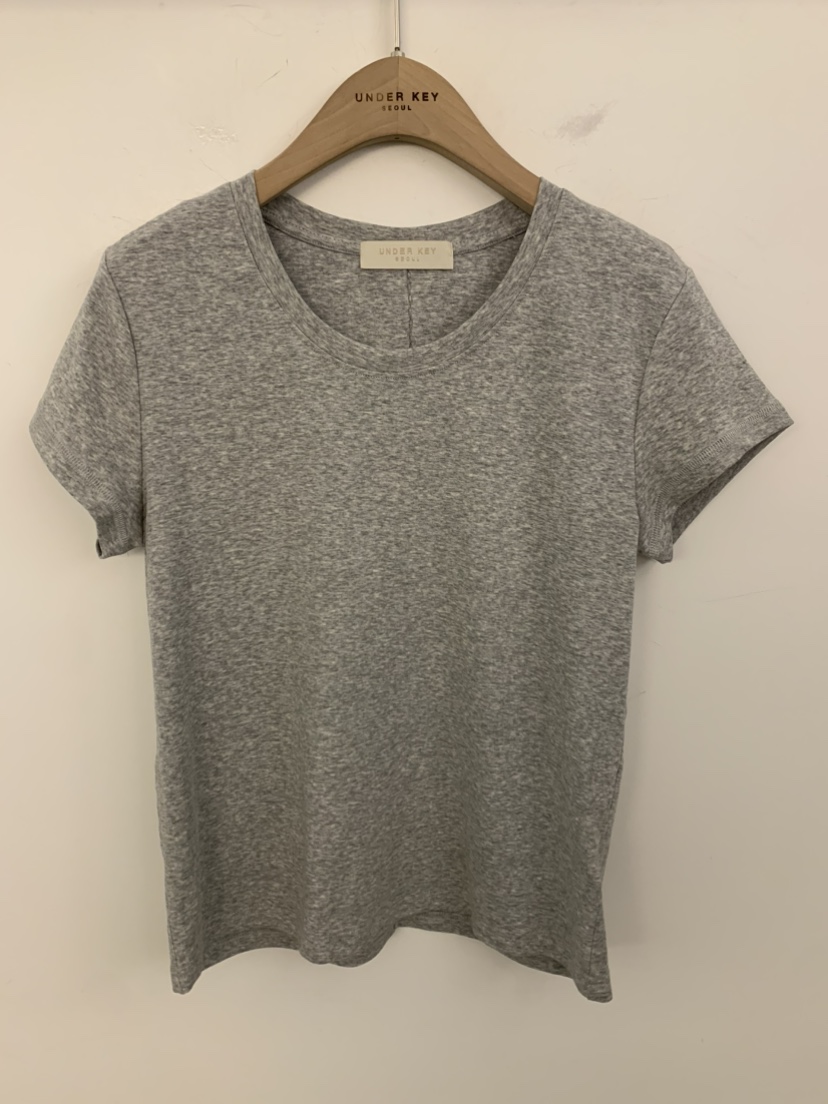 UNDER KEY韓國直郵女裝新品時尚26春夏人氣推薦休閑職業T恤UNDER KEYT恤圖色2