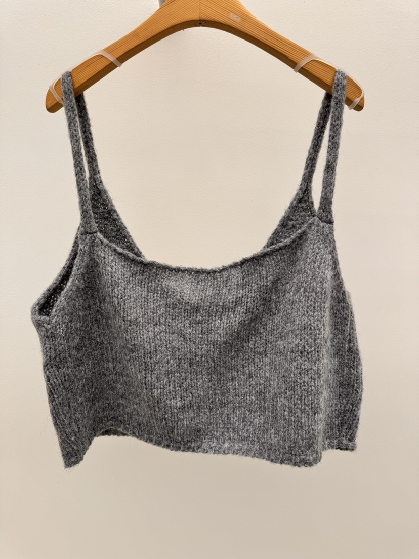 THORE東大門代購女裝新款熱賣人氣真品職業26春夏吊帶背心THORE吊帶/背心