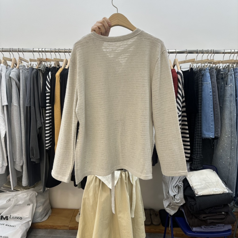 DELIGHT-L東大門實拍女士新品真品針織衫不含腰帶V領紐扣DELIGHT-L針織衫