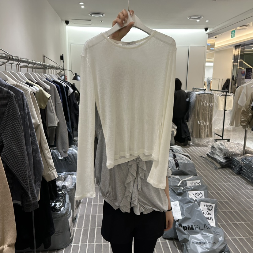 VIVE韓國代購女裝新款休閑人氣時尚真品職業熱賣26春夏長袖T恤VIVE長袖T恤圖色1