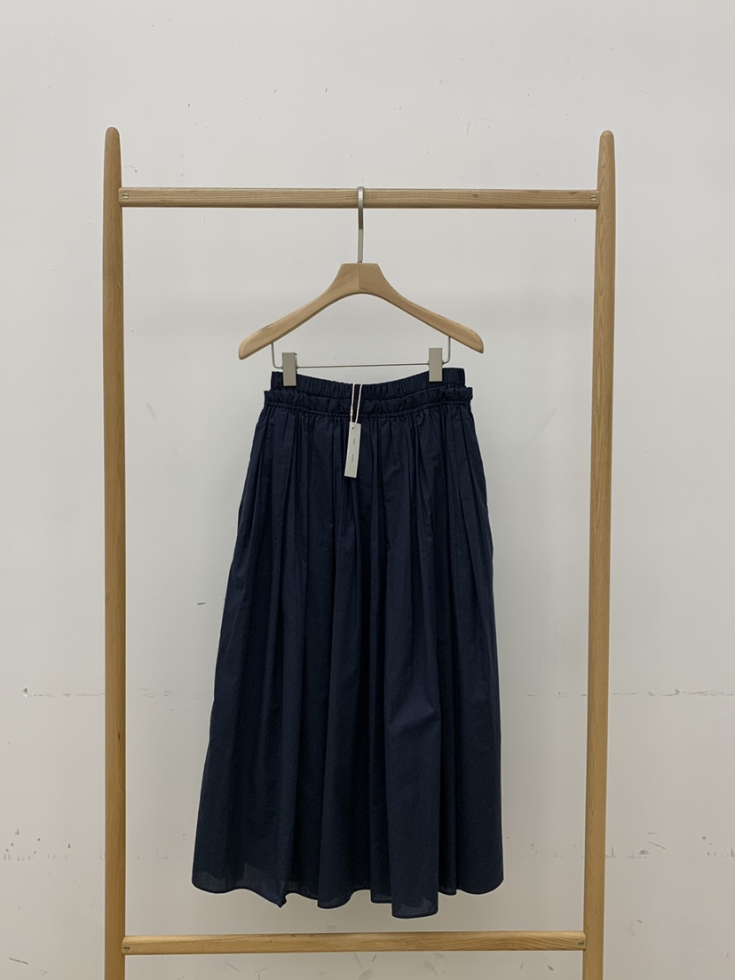 B_GARDER東大門實拍女士新品推薦時尚26春夏人氣熱賣長裙B.GARDER長裙圖色2藏藍