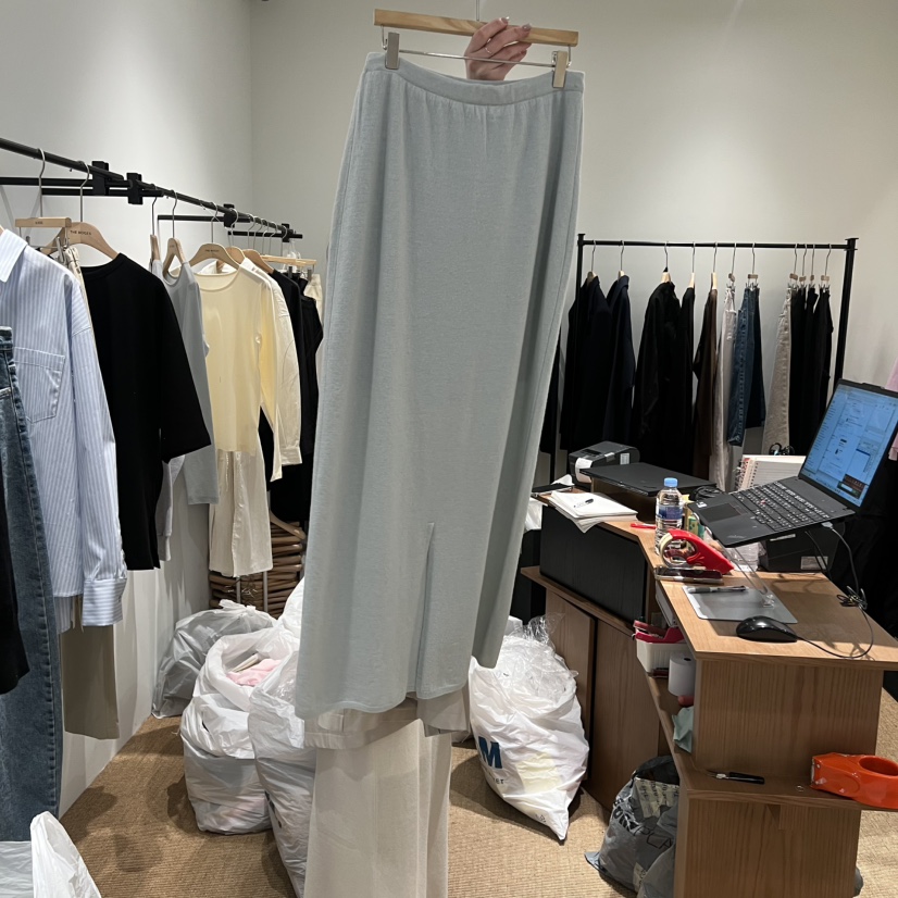 LMT（SAND LIMITED）東大門實拍女裝新品時尚人氣26春夏長裙LMT/THE SAND/THE BEIGES_FLOW長裙