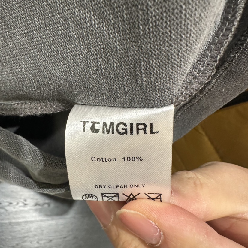 TOMGIRL韓國代購女士新品熱賣真品休閑時尚人氣推薦長袖T恤TOMGIRL長袖T恤