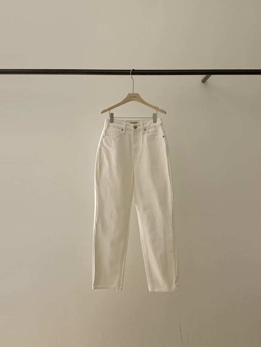 ANDYOUBROWN韓國代購女裝新款熱賣時尚推薦休閑26春夏牛仔褲ANDYOUBROWN牛仔褲圖色1