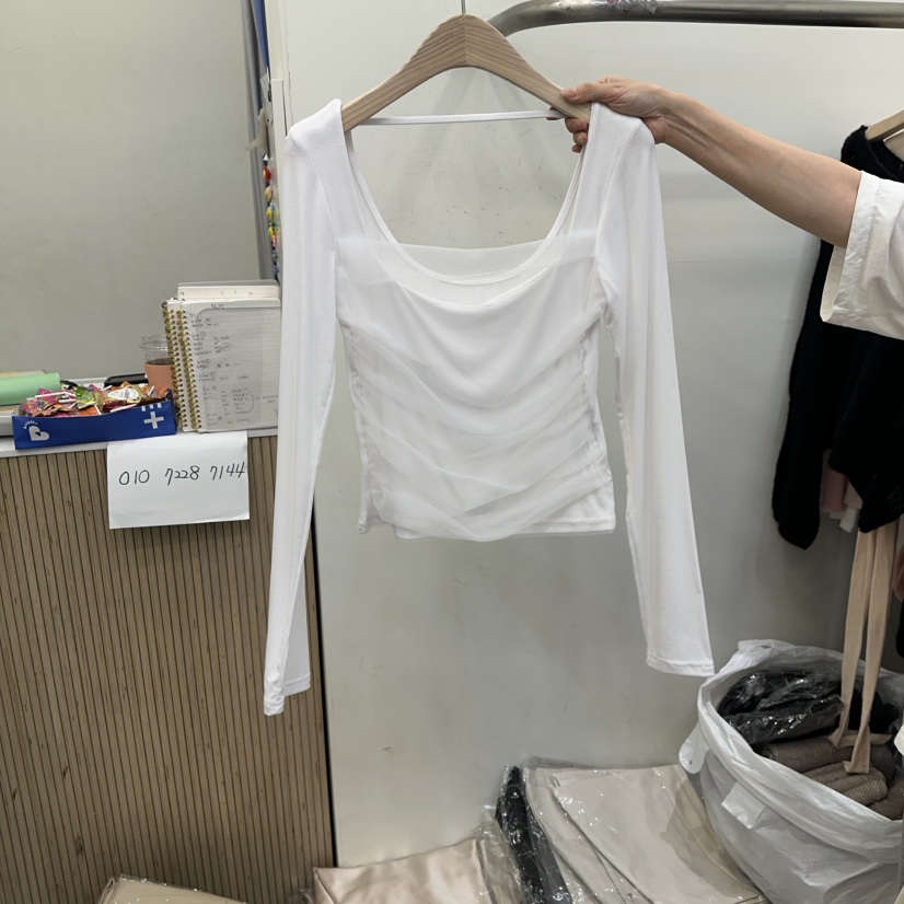 THE LOW韓國直郵女裝新款人氣真品熱賣26春夏推薦長袖T恤THE LOW長袖T恤圖色1