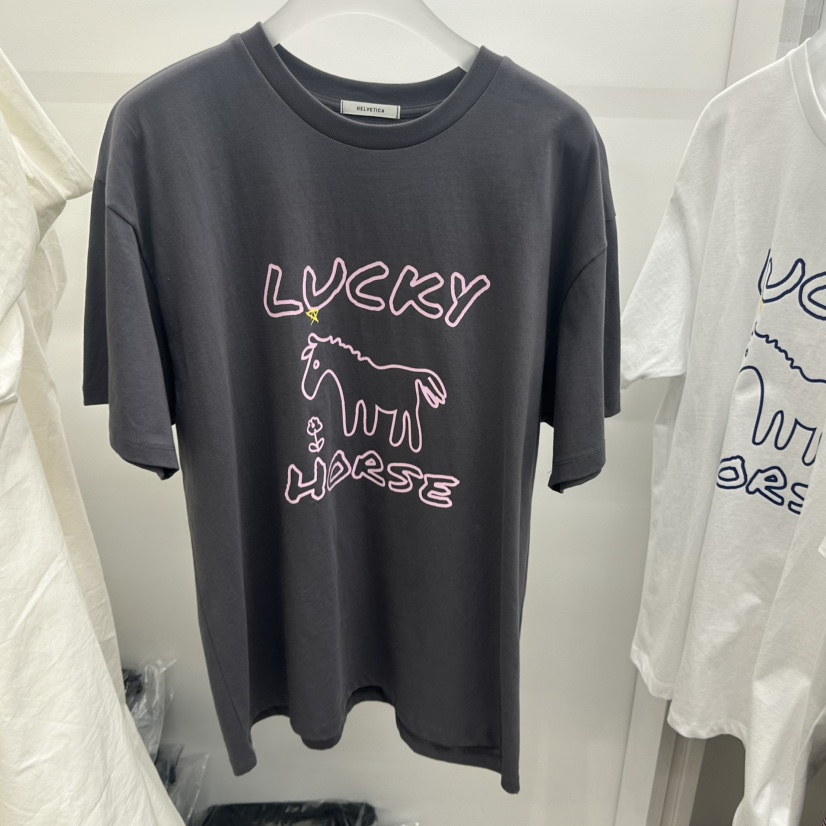 HELVETICA東大門代購女士新款熱賣職業人氣休閑26春夏T恤HELVETICAT恤圖色2