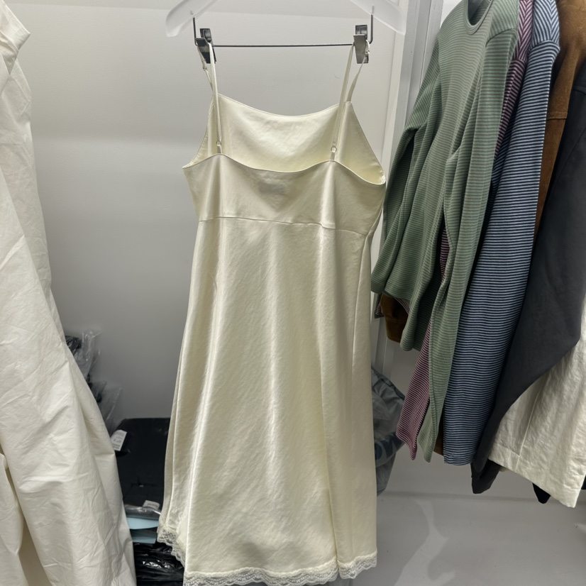 HELVETICA韓國直郵女士新品人氣推薦時尚真品26春夏連衣裙HELVETICA連衣裙