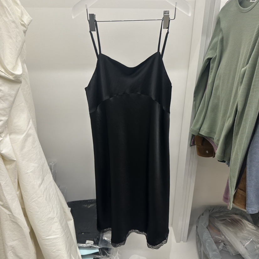 HELVETICA韓國直郵女士新品人氣推薦時尚真品26春夏連衣裙HELVETICA連衣裙圖色2