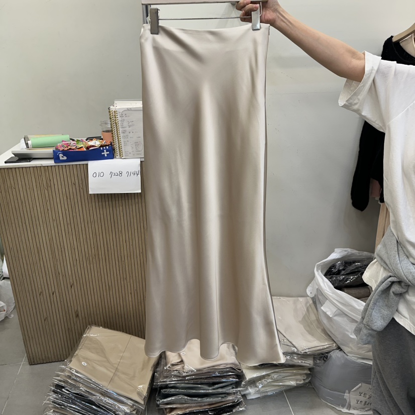 THE LOW韓國直郵女裝新款時尚熱賣人氣休閑26春夏真品長裙THE LOW長裙圖色1