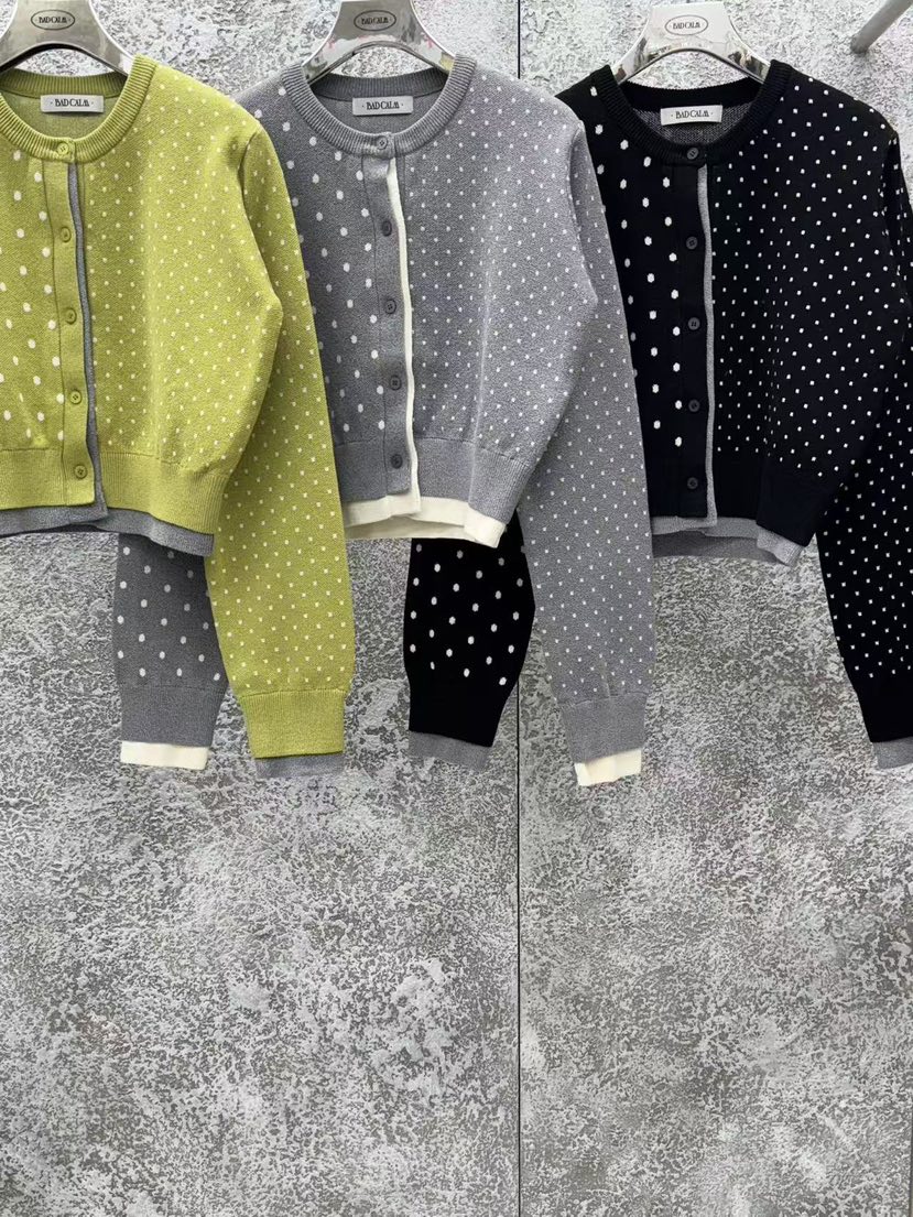 BADCALM韓國直郵女裝新款真品熱賣時尚推薦職業休閑針織衫BADCALM針織衫