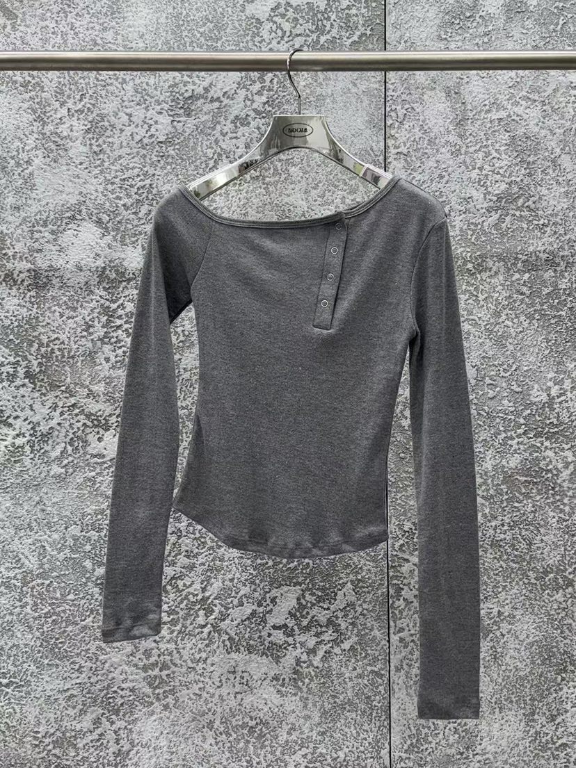 BADCALM東大門代購女士新款推薦時尚真品人氣熱賣長袖T恤BADCALM長袖T恤圖色3