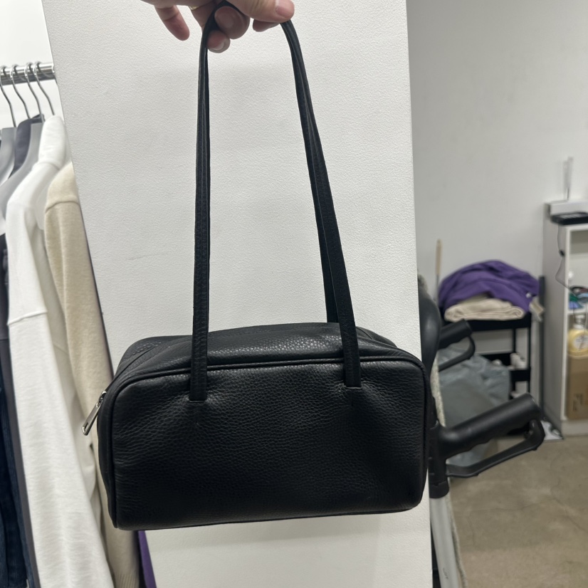 HELVETICA韓國直郵女士新款人氣時尚真品推薦26春夏單肩斜跨包HELVETICA單肩/斜跨包圖色2