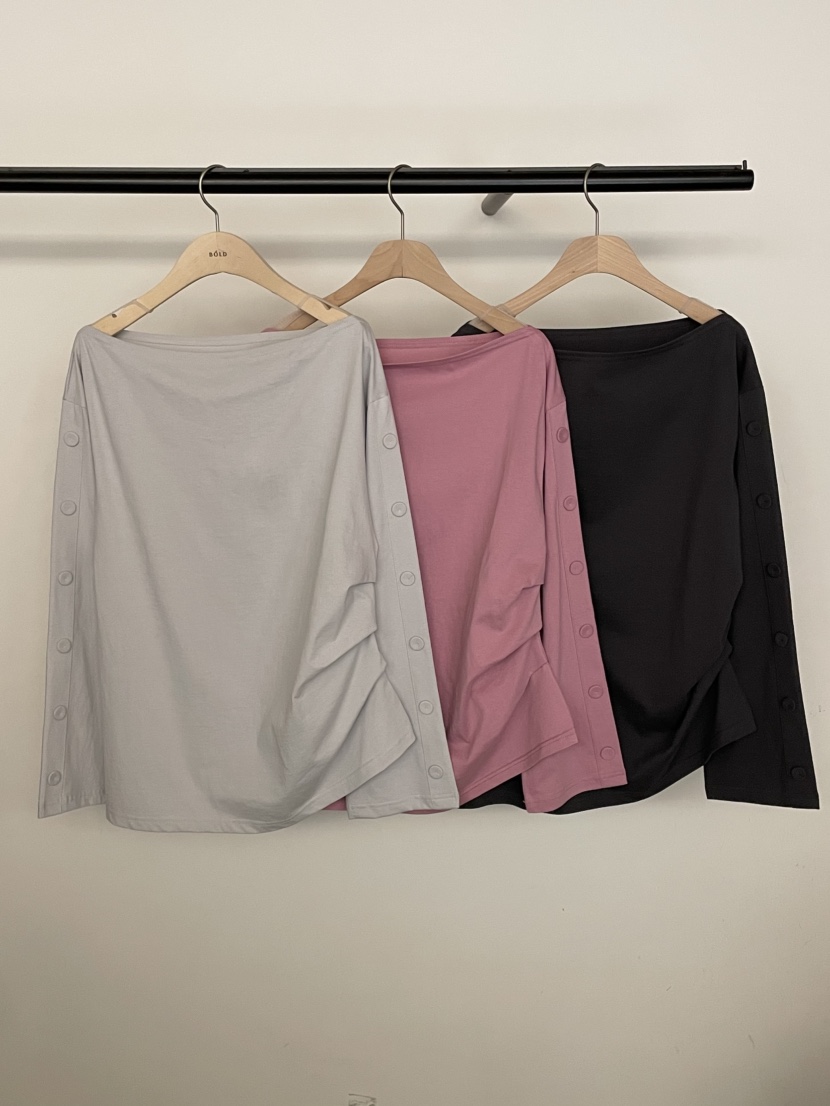 BOLD-A韓國直郵女士新款人氣休閑26春夏長袖T恤露肩紐扣RE BOLD長袖T恤