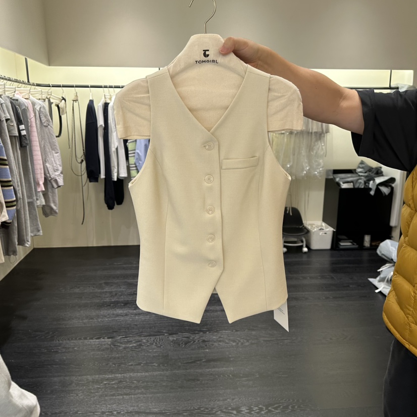 TOMGIRL東大門代購女裝新款職業熱賣推薦人氣休閑時尚馬甲TOMGIRL馬甲圖色2