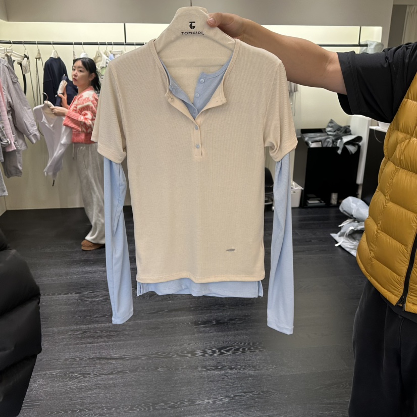 TOMGIRL韓國直郵女士新款時尚休閑推薦熱賣26春夏長袖T恤TOMGIRL長袖T恤圖色3