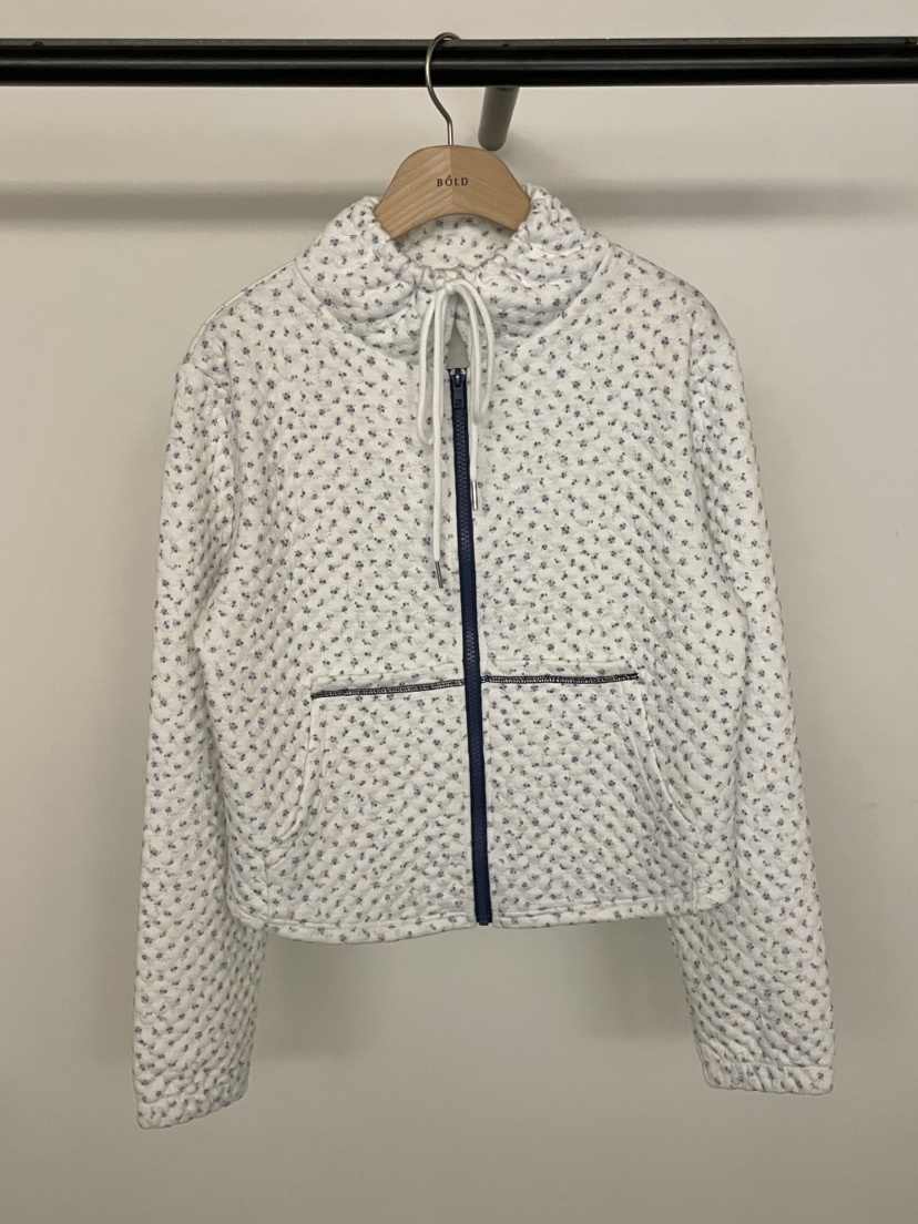 BOLD-A韓國直郵女裝新品人氣26春夏熱賣休閑衛衣拉鏈花朵RE BOLD衛衣圖色1