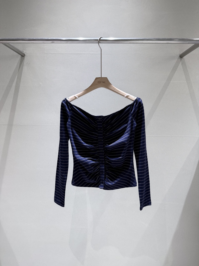 NEAR LEAP-P東大門實拍女裝新品真品熱賣推薦職業長袖T恤NEAR LEAP/The N:L長袖T恤圖色1