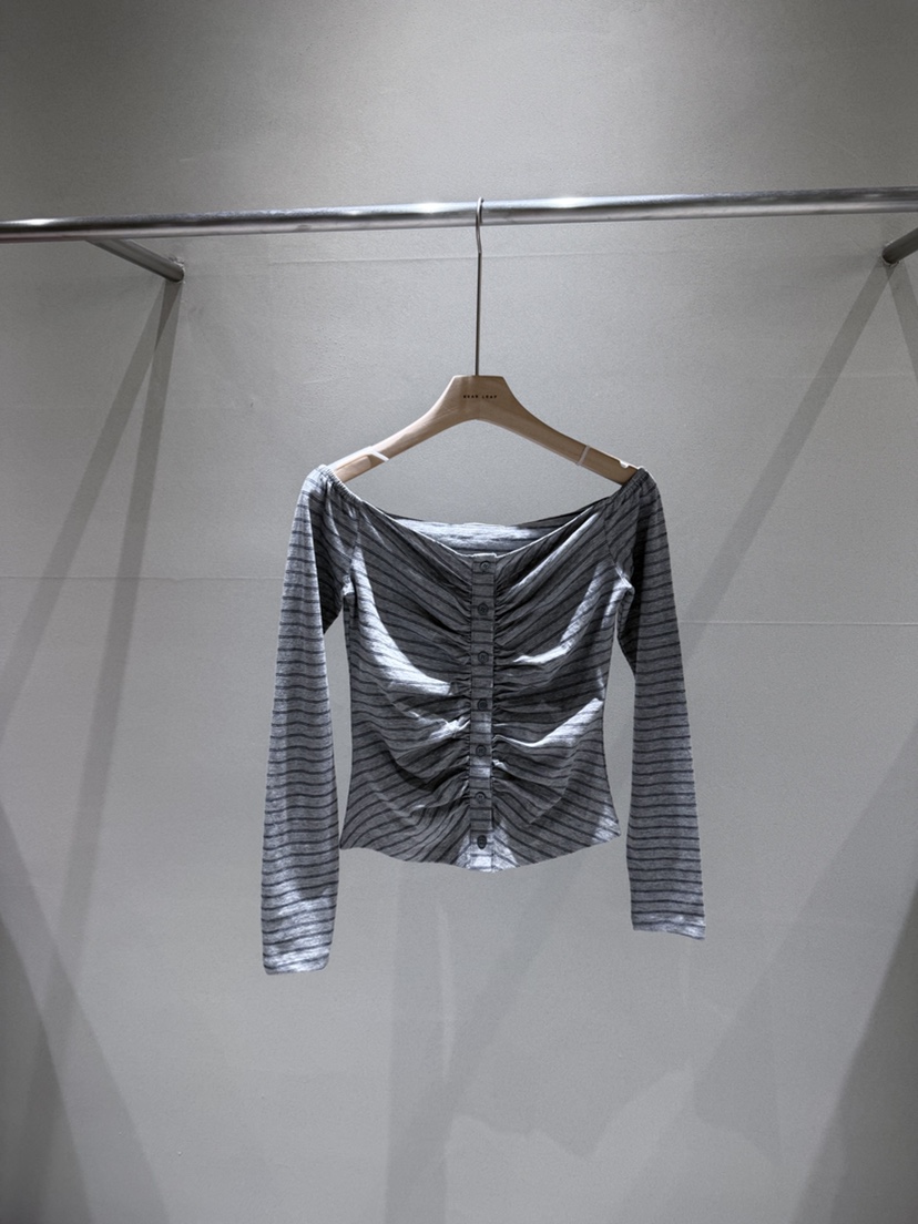 NEAR LEAP-P東大門實拍女裝新品真品熱賣推薦職業長袖T恤NEAR LEAP/The N:L長袖T恤圖色3