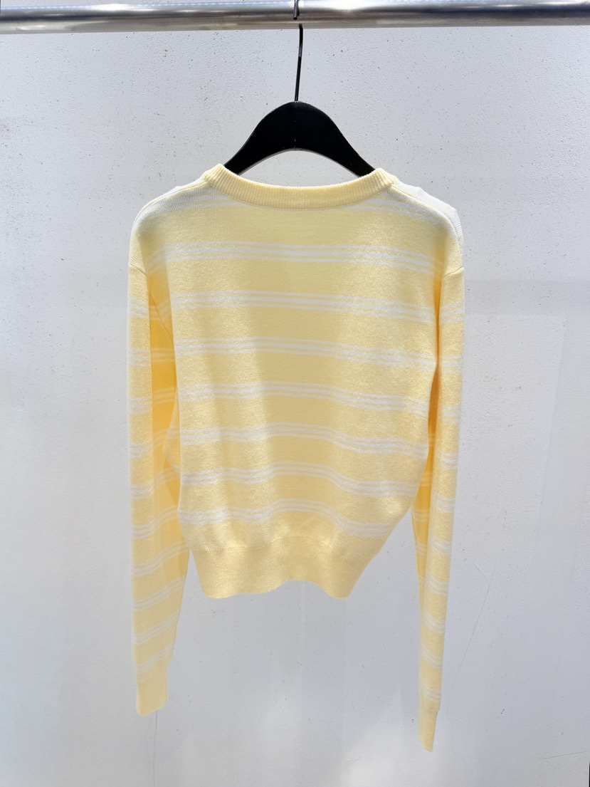 CORAL東大門代購女裝新款推薦26春夏職業熱賣針織衫不含項鏈CORAL針織衫