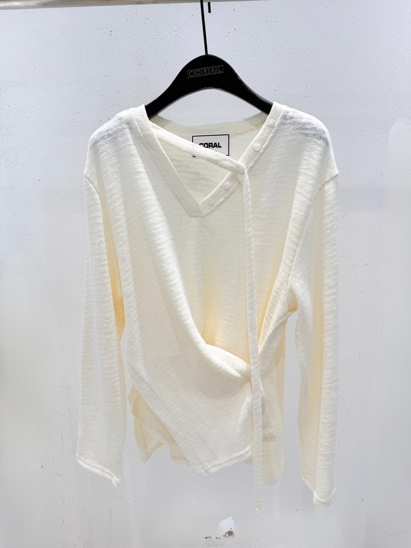 CORAL東大門代購女裝新品人氣熱賣職業休閑推薦長袖T恤紐扣CORAL長袖T恤圖色2