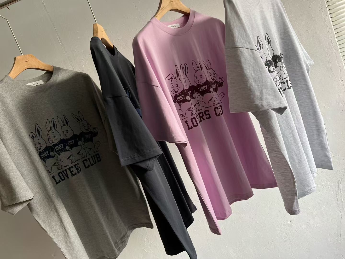 BRICK東大門直郵女士新款人氣真品熱賣26春夏時尚T恤兔子BRICKT恤圖色3左三色