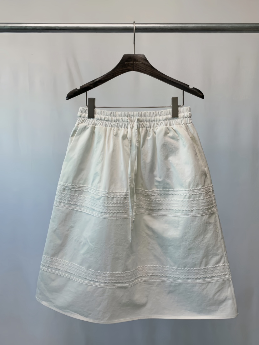 BEFORE SUNRISE韓國直郵女士新品人氣熱賣半身裙中短裙蕾絲BEFORE SUNRISE半身裙/中短裙圖色1