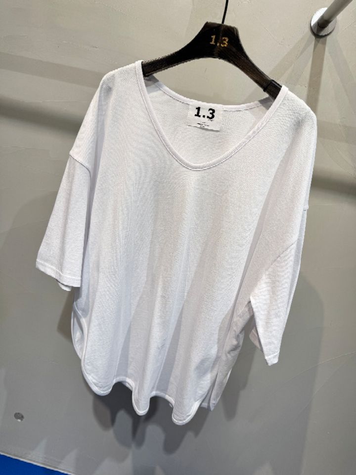 1.3韓國代購女裝新款人氣時尚推薦26春夏熱賣休閑真品T恤1.3T恤