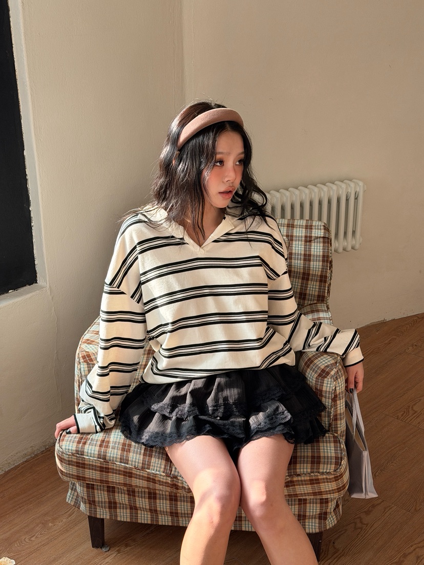 LOVABLE韓國直郵女裝新品時尚26春夏職業推薦休閑熱賣衛衣LOVABLE衛衣