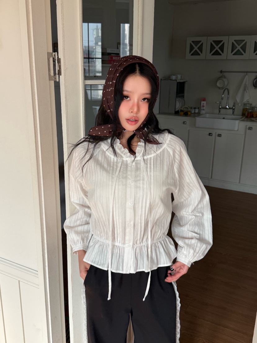 LOVABLE韓國直郵女士新款推薦人氣時尚熱賣真品襯衫蕾絲衫LOVABLE襯衫/蕾絲衫