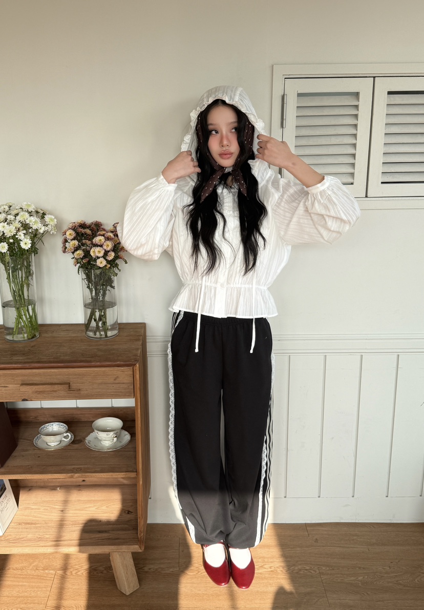 LOVABLE韓國直郵女士新款推薦人氣時尚熱賣真品襯衫蕾絲衫LOVABLE襯衫/蕾絲衫