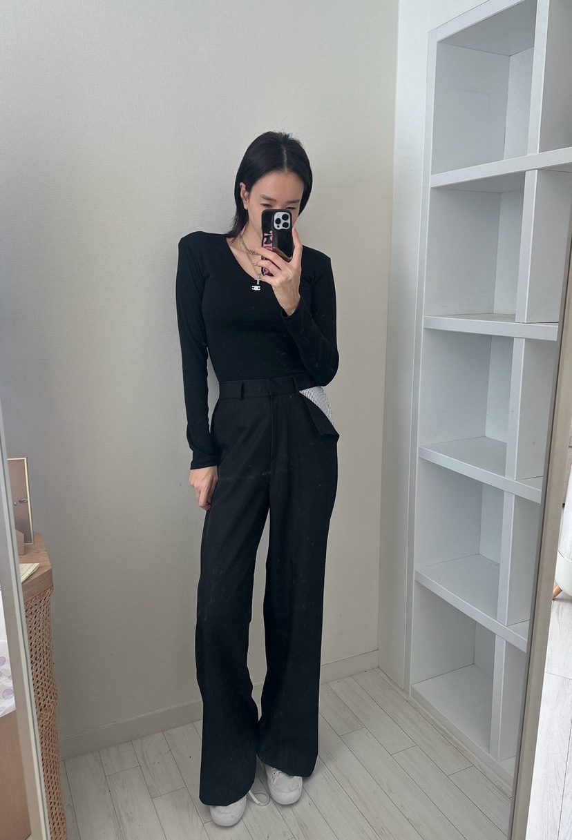 SOUIT韓國直郵女士新款推薦時尚熱賣職業人氣26春夏長袖T恤SOUIT by mabel-L長袖T恤