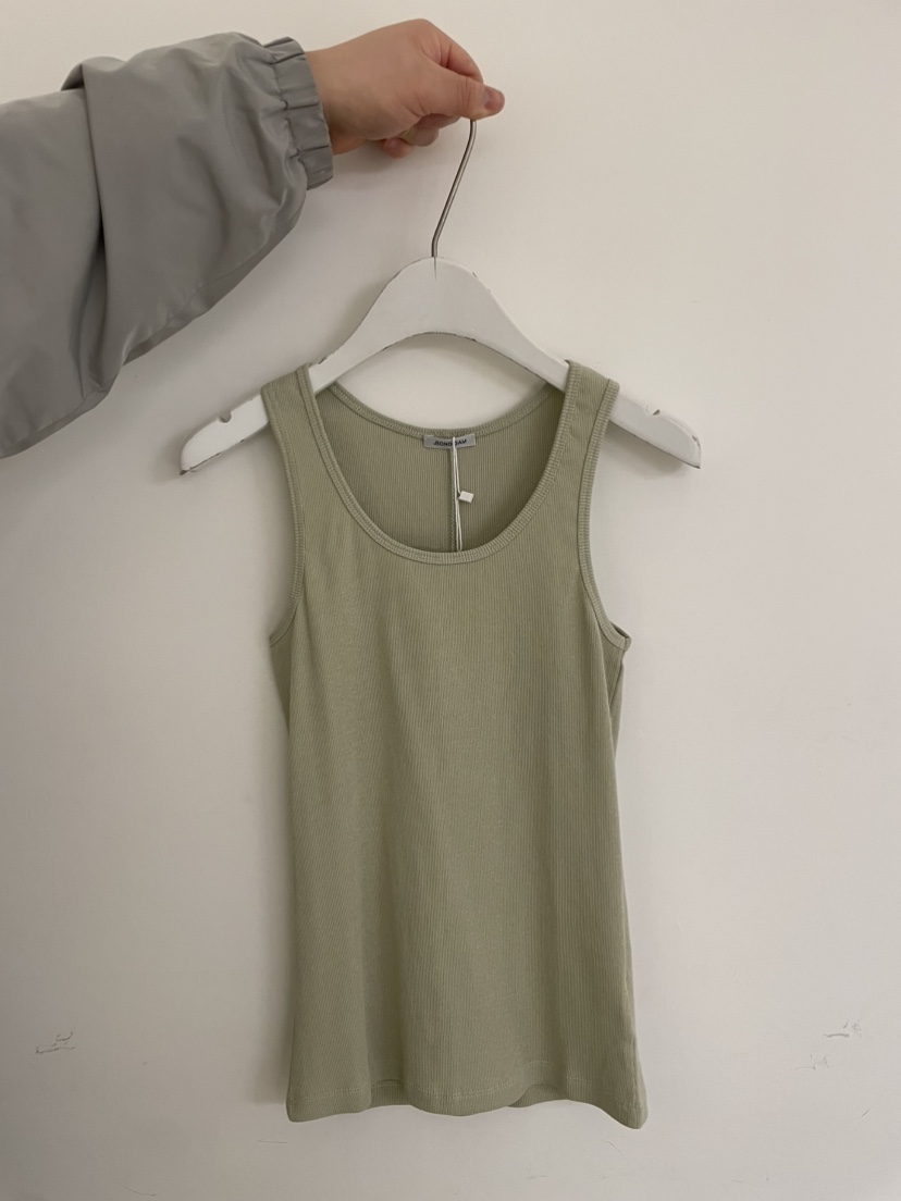 JEONG GAM STUDIOS東大門代購女裝新款時尚真品吊帶背心JEONG GAM STUDIOS吊帶/背心圖色1