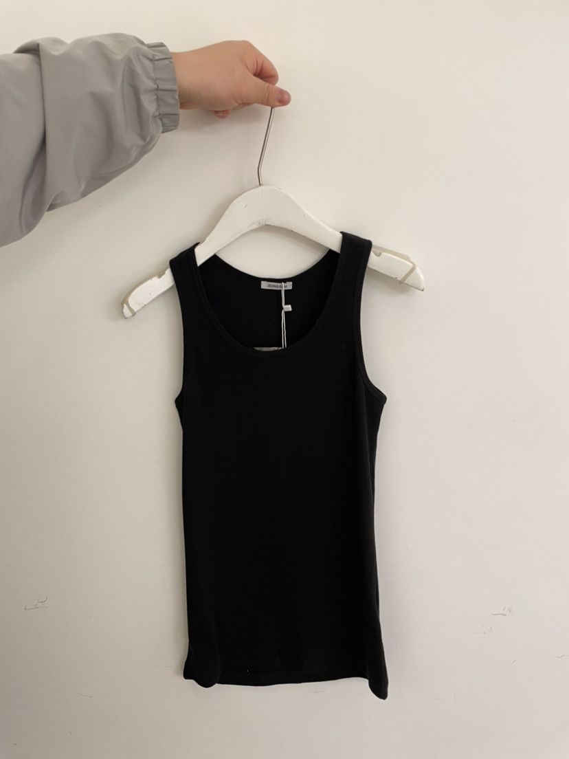 JEONG GAM STUDIOS東大門代購女裝新款時尚真品吊帶背心JEONG GAM STUDIOS吊帶/背心圖色2