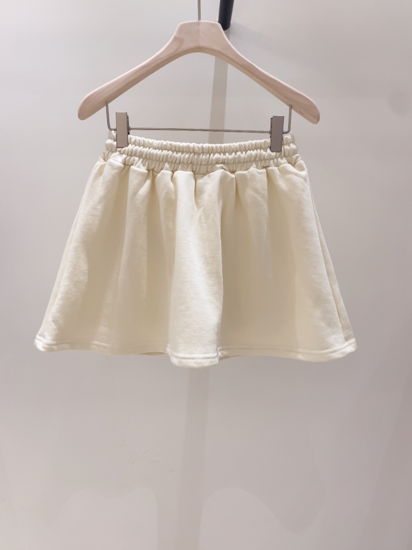 LOVE ROSIE韓國直郵女士新品推薦時尚職業休閑26春夏短裙LOVE ROSIE短裙