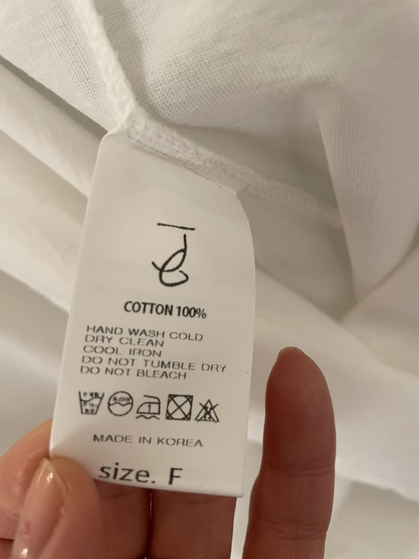 JEONG GAM STUDIOS韓國代購女裝新品職業真品推薦長袖T恤JEONG GAM STUDIOS長袖T恤