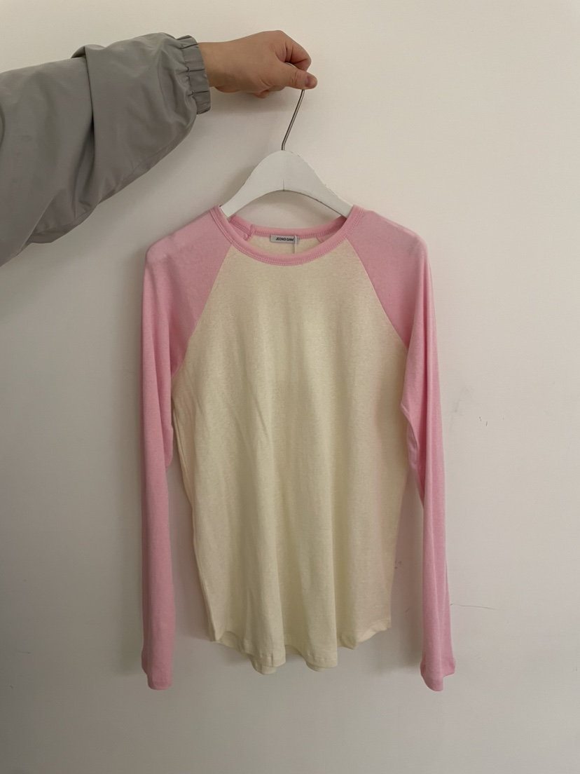 JEONG GAM STUDIOS韓國代購女裝新款熱賣職業推薦長袖T恤JEONG GAM STUDIOS長袖T恤圖色2