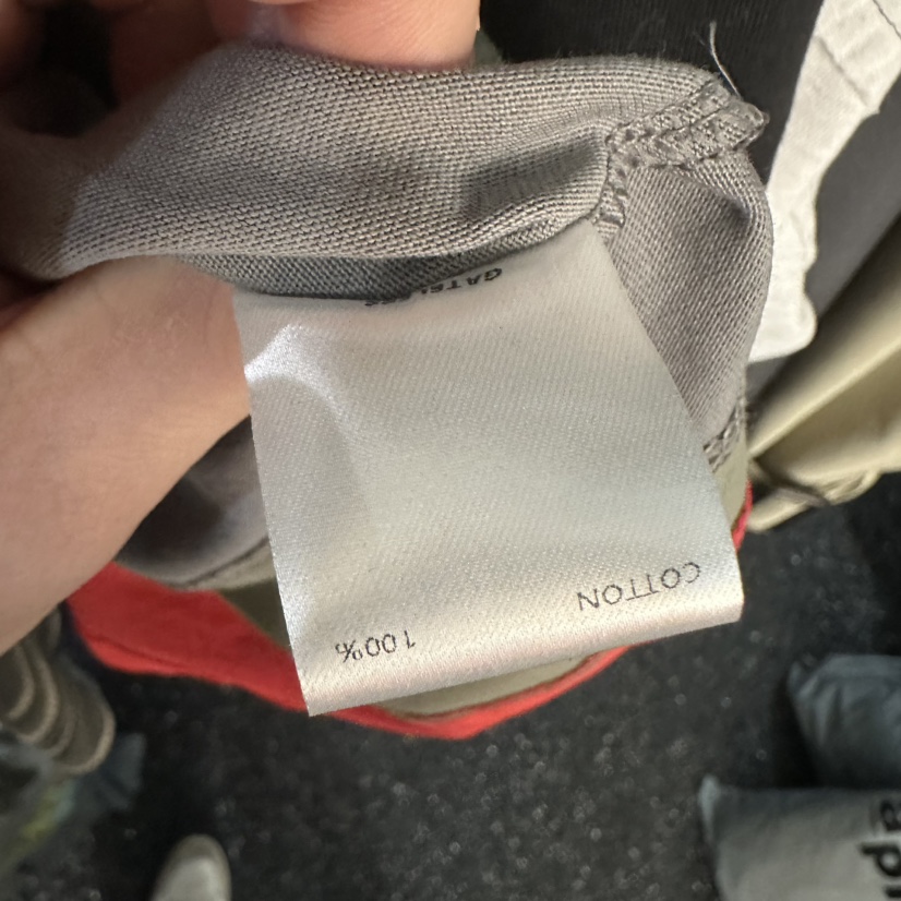 GATELESS東大門直郵女裝新品人氣熱賣休閑時尚26春夏長袖T恤GATELESS長袖T恤