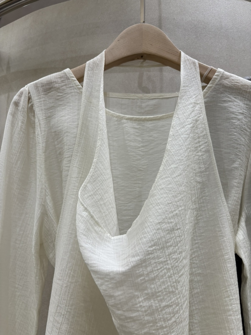 WHO IS SHE東大門直郵女裝新款職業推薦休閑人氣熱賣套裝WHO IS SHE套裝