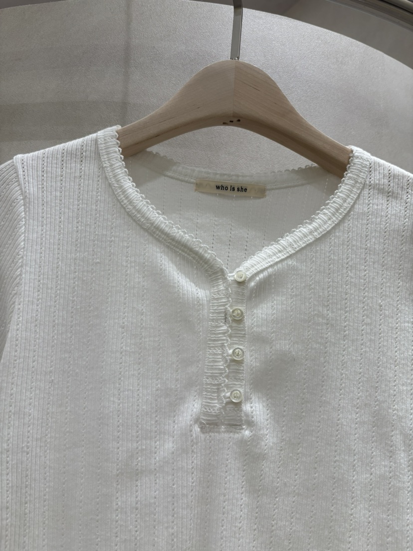 WHO IS SHE韓國代購女裝新款人氣職業休閑26春夏長袖T恤WHO IS SHE長袖T恤