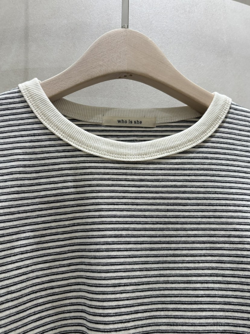 WHO IS SHE東大門代購女裝新品休閑職業真品人氣熱賣T恤WHO IS SHET恤