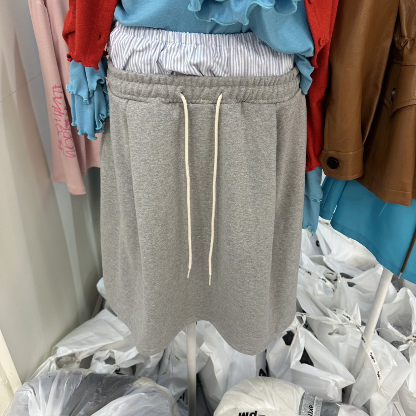 EGG IS韓國直郵女裝新品時尚26春夏人氣休閑推薦職業短裙EGG IS短裙圖色1